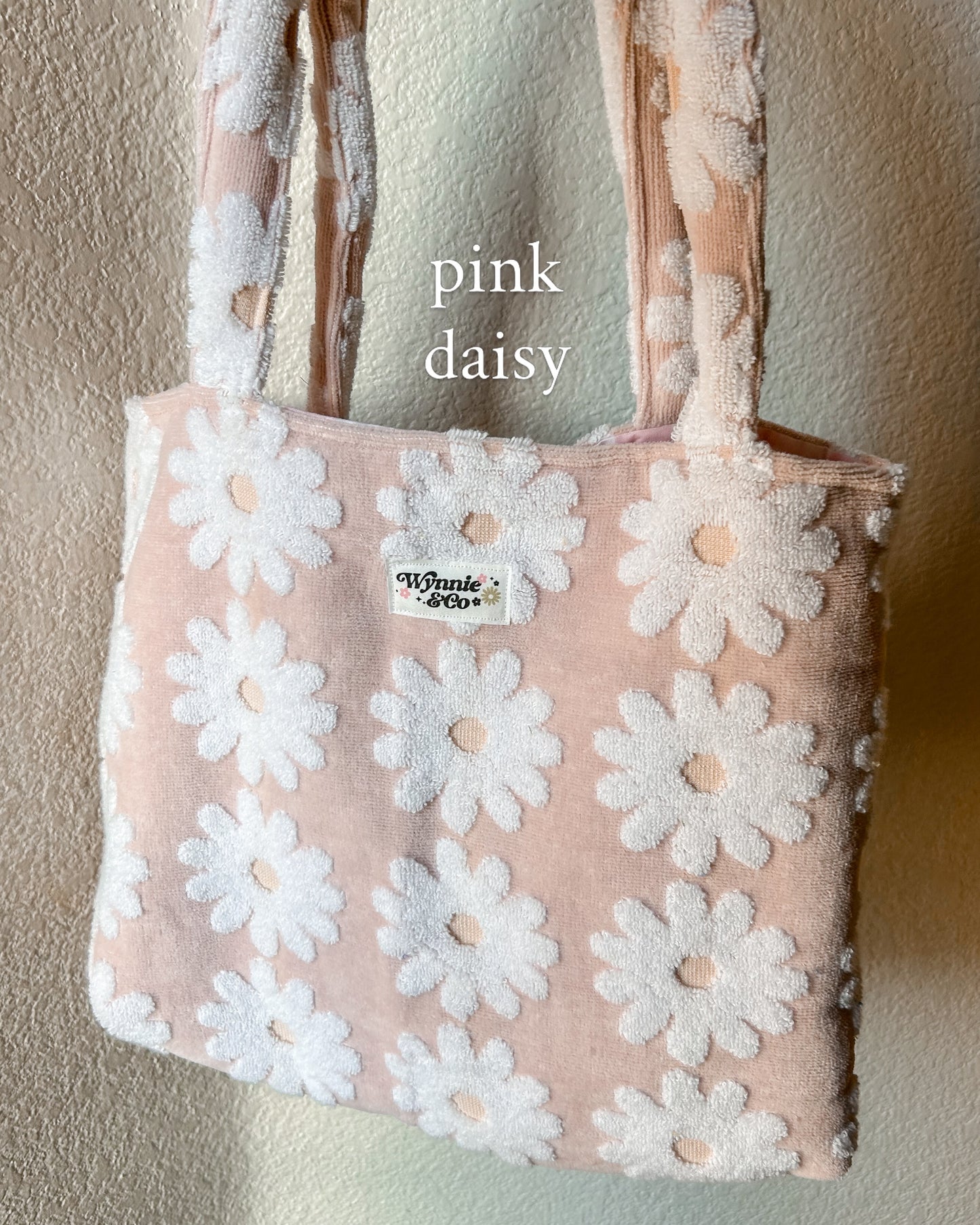 Pink Daisy towel tote